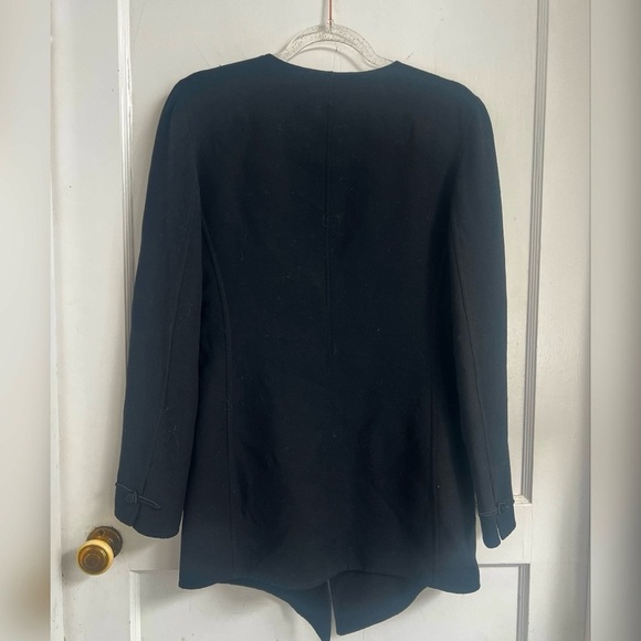 Vintage Oscar de la Renta Oriental Wool Jacket Size
6 $3290 - Picture 6 of 6